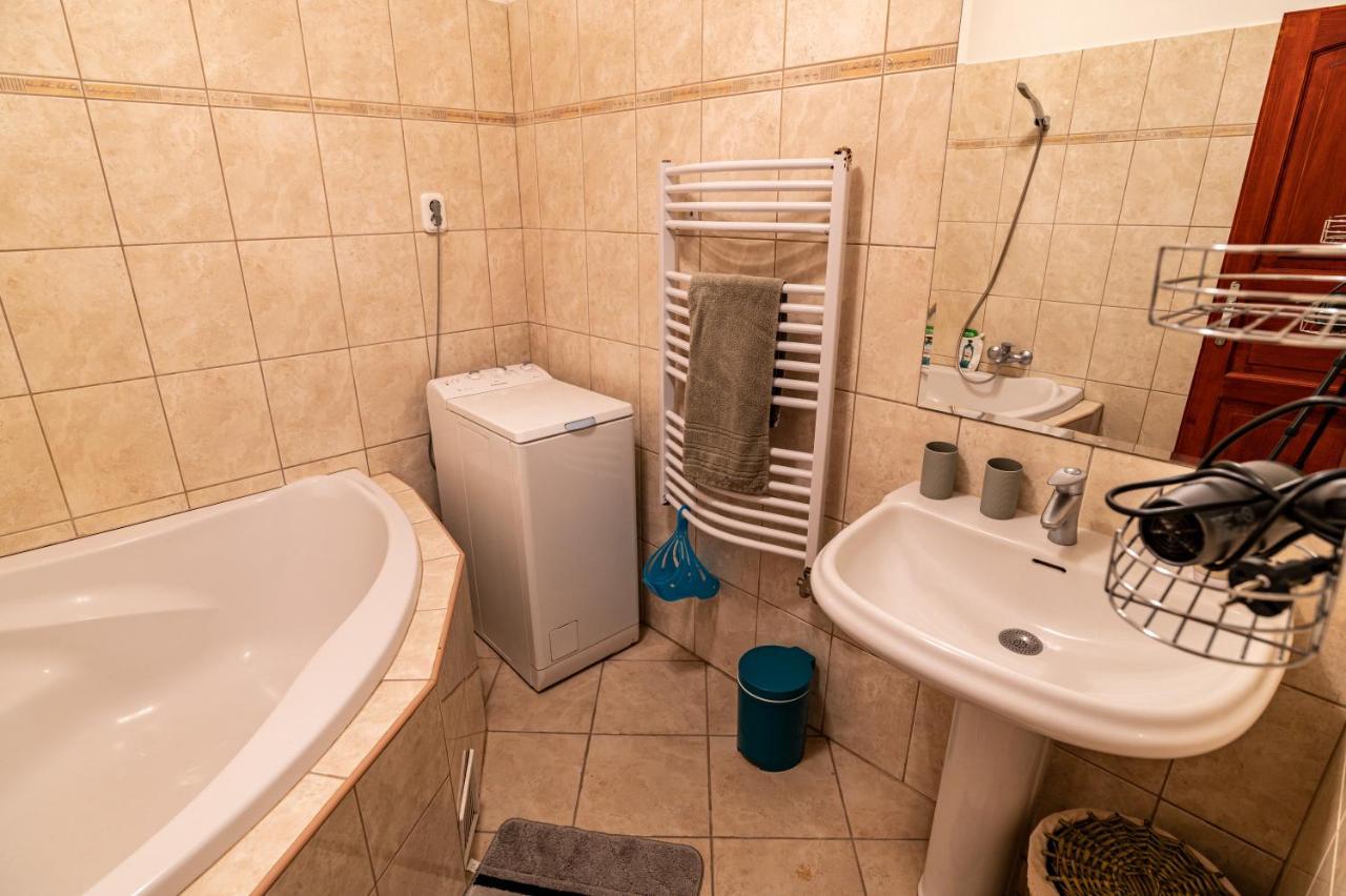 Elite Center Apartman 세게드 외부 사진